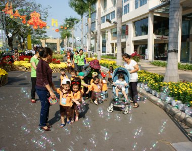 Asyalı çocuk, açık hava etkinliği, Vietnamca okul öncesi çocuklar