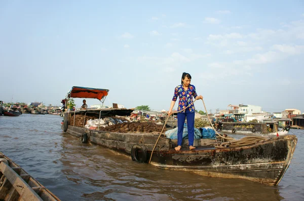 Mercado flotante de Cai Rang, viajes al Delta del Mekong —  Fotos de Stock