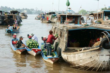Cai Rang floating market, Mekong Delta travel clipart