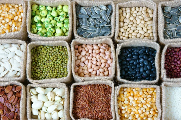Kolekce obilí, obiloviny, semena, fazole — Stock fotografie