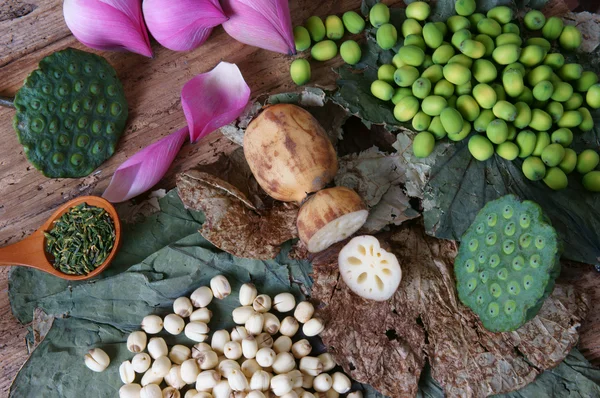 Koleksiyon lotus çiçeği, tohum, çay, sağlıklı gıda