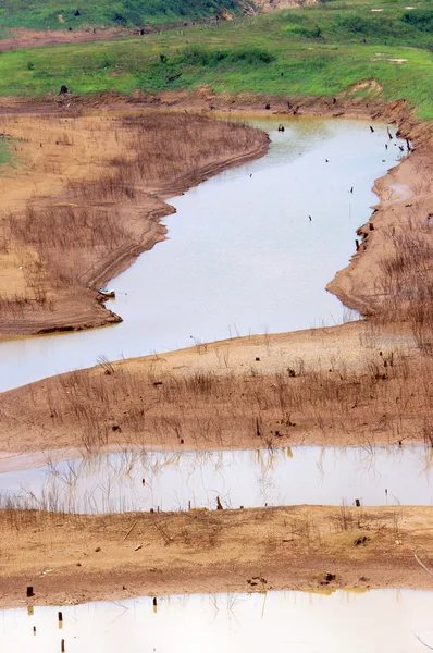 Épuisement des sources d'eau, sécheresse, sécurité de l'eau — Photo