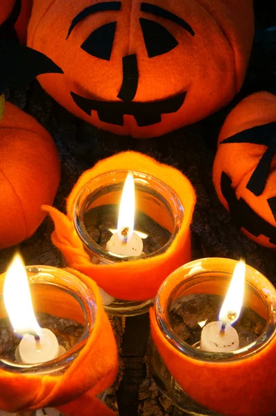 Halloween Hintergrund, handgemachter Kürbis — Stockfoto