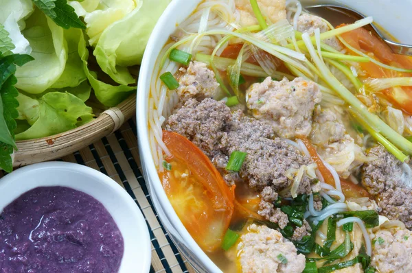 Vietnamese food, bun rieu, bunrieu,Vietnam eating — Stockfoto