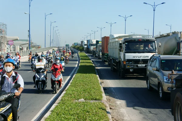 Kalabalık, Vietnam, Asya ctiy, araç, egzoz dumanı, — Stok fotoğraf