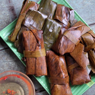 Vietnamese food, banh nam, banh bot loc