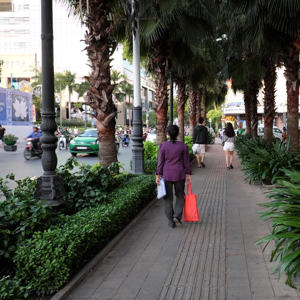 Cidade de Ho Chi Minh, rua ambulante, época de Natal — Fotografia de Stock