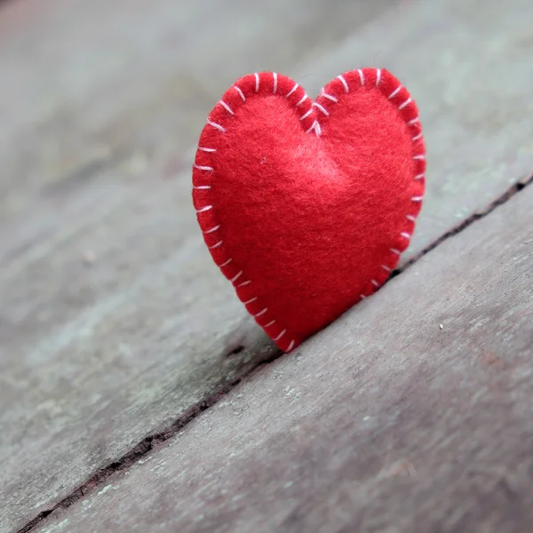 Corazón de San Valentín, solitario, Día de San Valentín, 14 de febrero —  Fotos de Stock