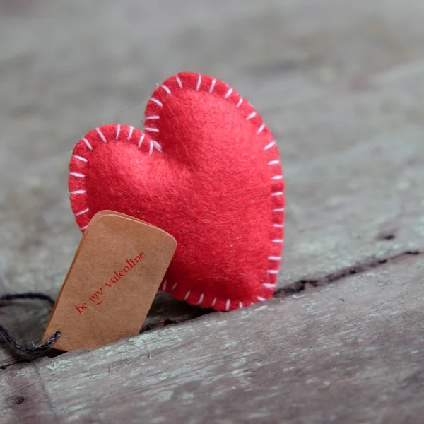 Corazón de San Valentín, solitario, Día de San Valentín, 14 de febrero —  Fotos de Stock