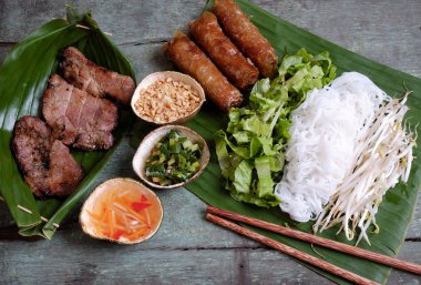 Vietnamese food, spring roll, cha gio, roast meat clipart