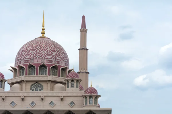 Vista de cerca de la mezquita Putrajaya —  Fotos de Stock