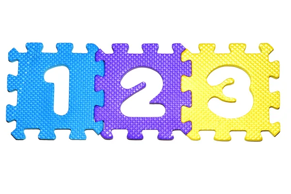 alfabe bulmaca renkli beyaz arka planda çekim