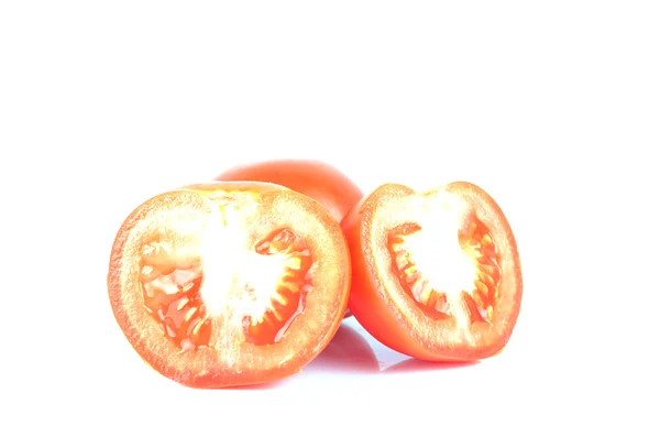 흰색으로 분리 된 신선 한 토마토 — 스톡 사진