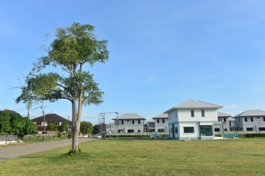 Mavi gökyüzü beyaz bulut mavi arkaplan