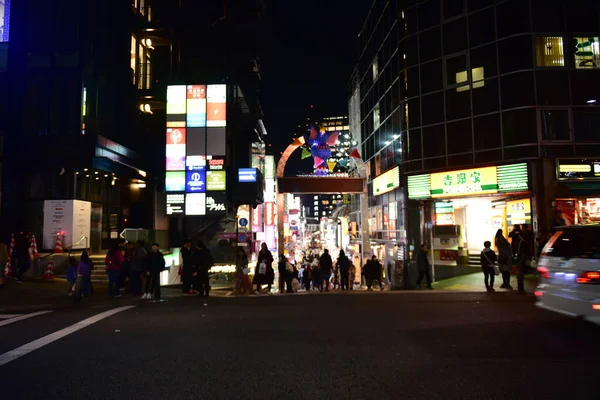 Tokio Japan November 2018 Ongeïdentificeerde Wazige Nacht Reizen Van Japanners — Stockfoto
