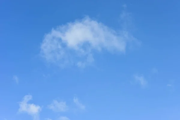Cielo Blu Nuvole Bianche Sfondo — Foto Stock