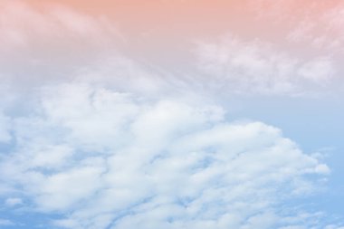 Gökyüzü ve bulut rengarenk arkaplanlı .