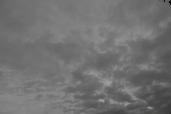 Cielo Negro Nubes Blancas Para Lluvia Background — Foto de Stock