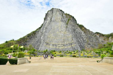 Pattaya Tayland 2 Ağustos 2019 Buda dağa oyulmuş.