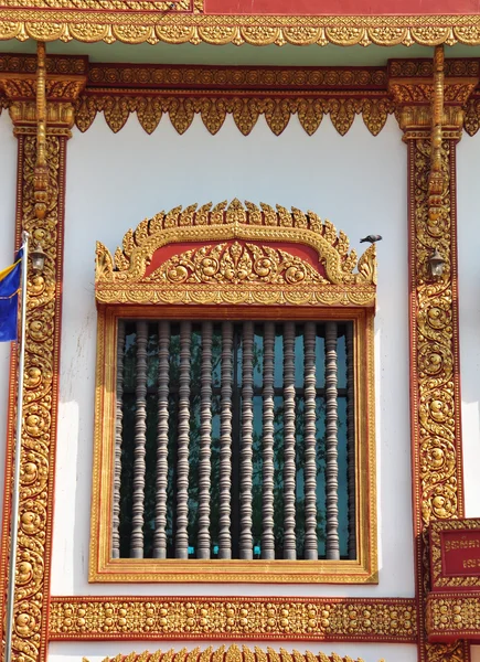 Beautiful gold window in Cambodia — Stock Photo, Image