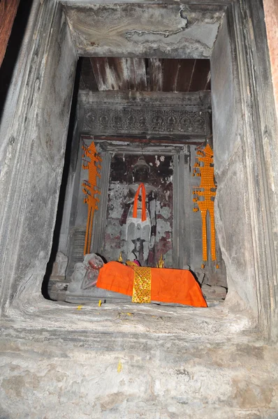 Wat Angkor Kamboçya'da Buda heykeli — Stok fotoğraf