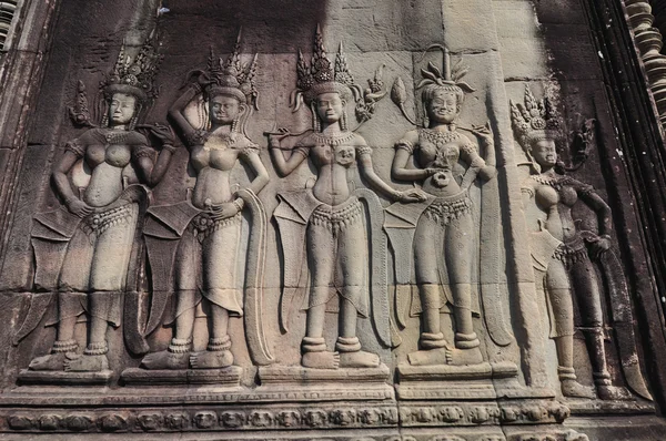 Apsaras at  second level of Angkor Wat — Stock Photo, Image