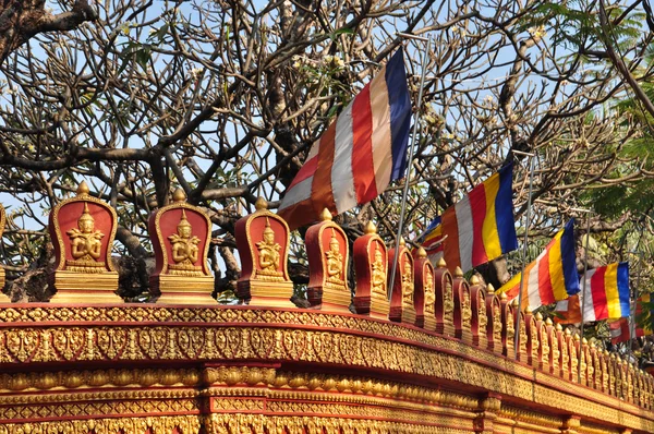 Wat Preah Prohm Rath duvarına güzel detay — Stok fotoğraf