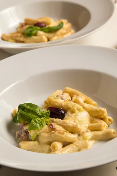 Penne Carbonara Rechtenvrije Stockfoto's