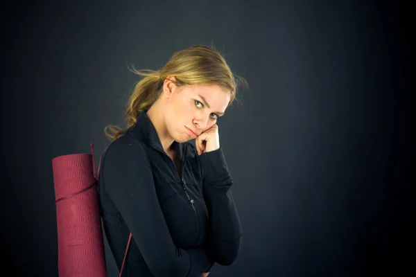 Mujer aburrida y molesta — Foto de Stock