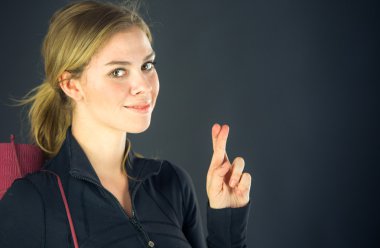 şans getirmesi için dua kadınla