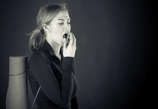 Tired woman yawning — Stock Photo, Image