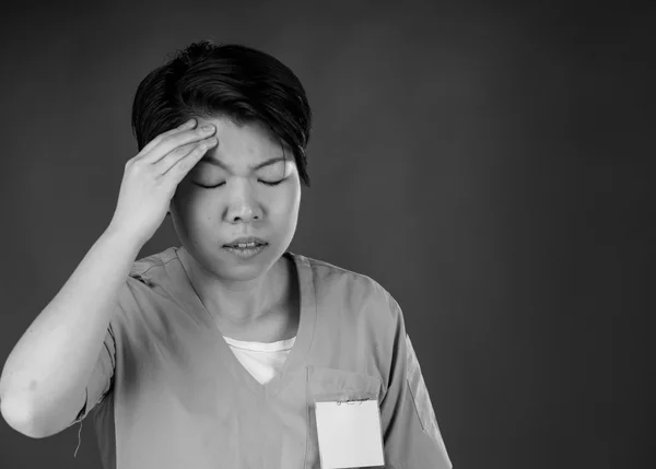 患有困惑头痛的女人 — 图库照片