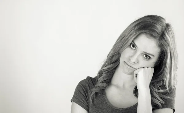 Woman bored and upset — Stock Photo, Image