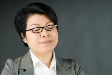 Dua ve isteyen kadın