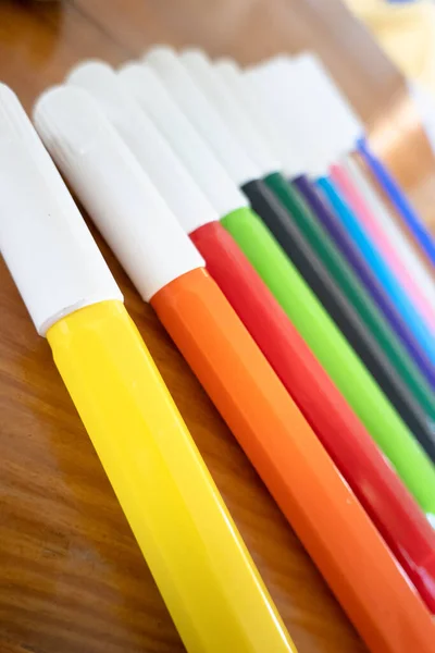 Close Colorful Markers Table — Stock Photo, Image