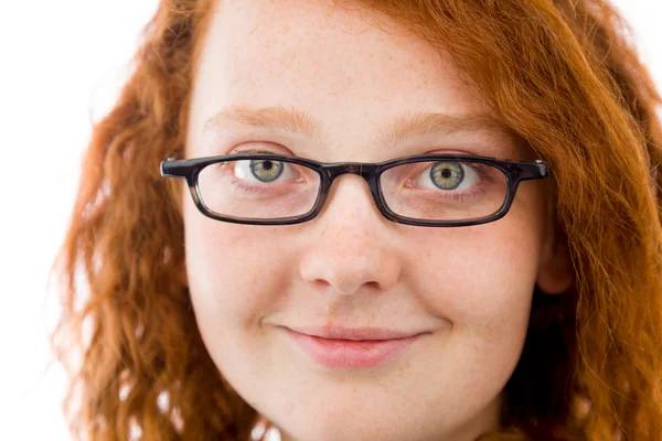 Mutlu modeli gülümseyen