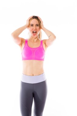 Stresli modeli saç çekerek