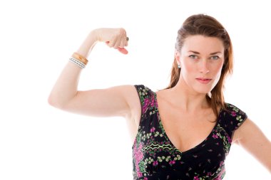 Güçlü model kol curl ile