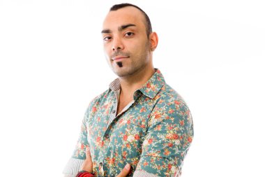 Mutlu gülümseyerek model