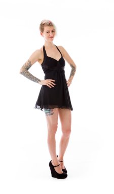 Modeli gurur emin ellerde kalça ile