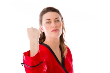 Bir yumruk gösteren model