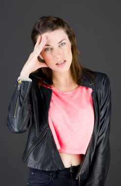 Modeli karışık baş ağrısı