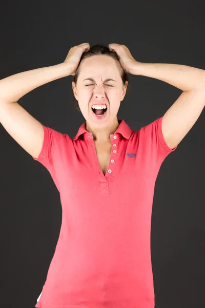 Modello stressato e tirando i capelli — Foto Stock