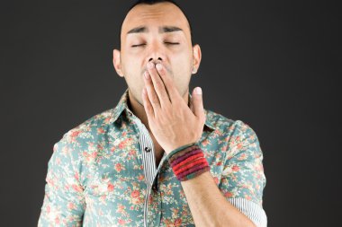 Bıkkın ve esneme modeli