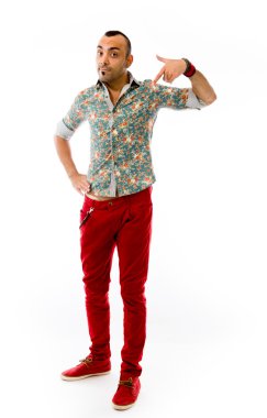 kendi kendine işaret modeli