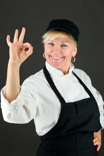 Vrouw gebaren ok hand teken — Stockfoto
