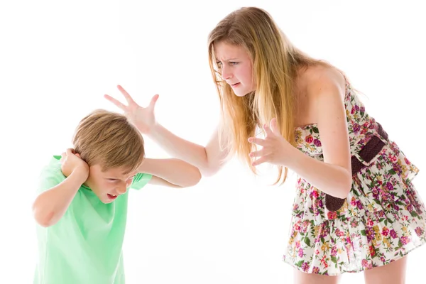 Bruder und Schwester isoliert auf weißem Hintergrund — Stockfoto