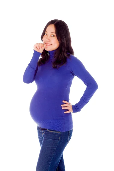 Беременная женщина нервно кусает палец — стоковое фото