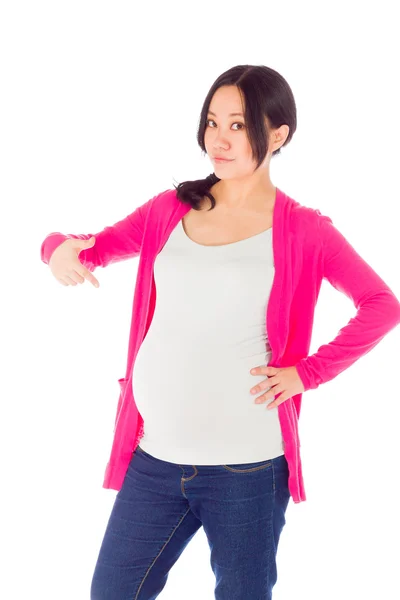 Mujer embarazada señalándose a sí misma —  Fotos de Stock