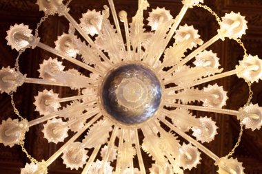 Tam kare çekim bir avize, Barcelona, Katalonya, İspanya